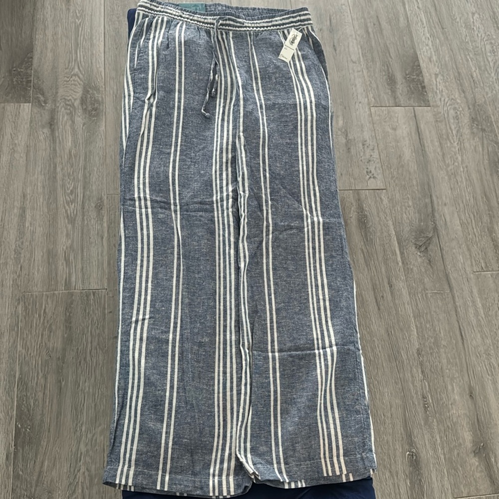 Old navy wide leg pants